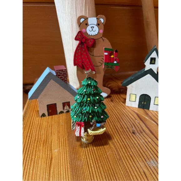 Wooden Christmas Decorations - Picture 2 of 6